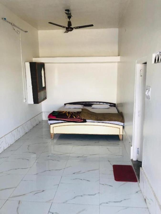 Shivam Hotel, Pali  Exterior photo